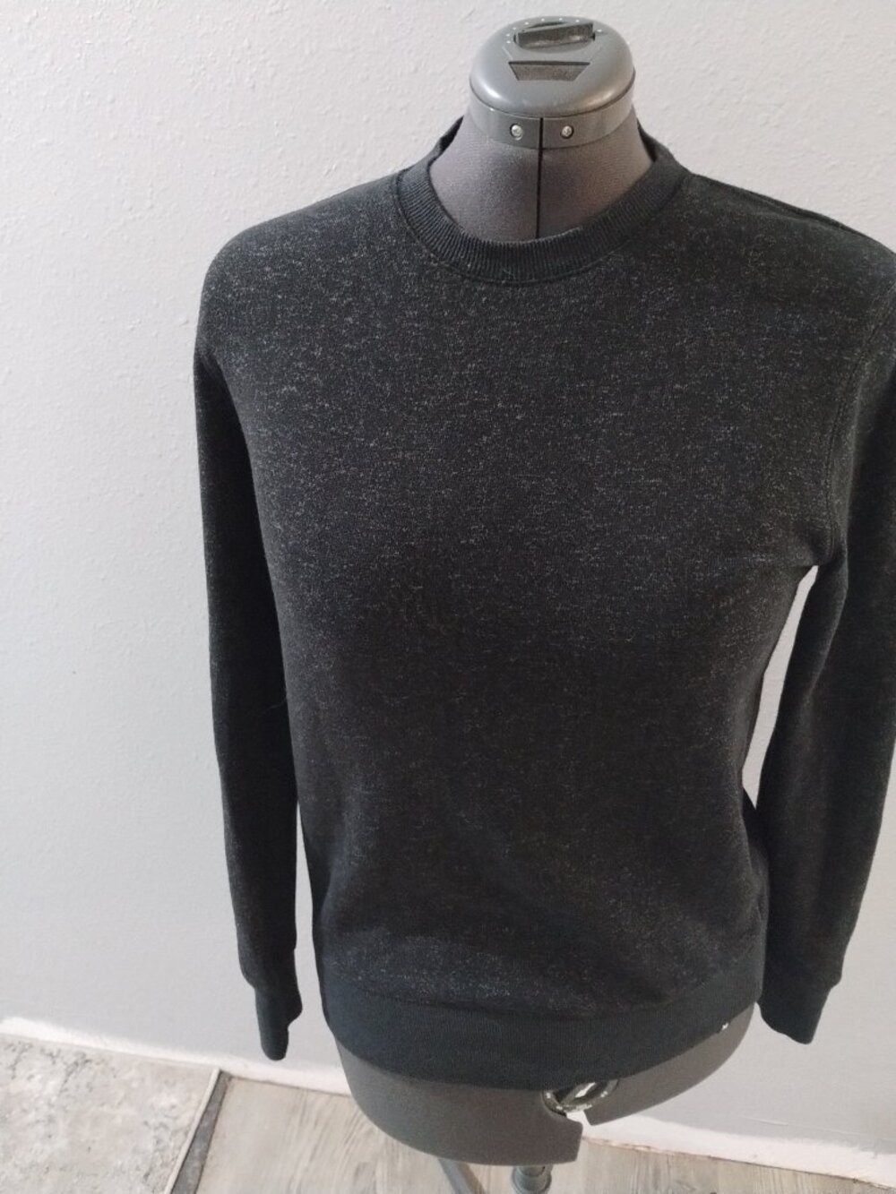 Hurley Men's Dark Gray Sweater